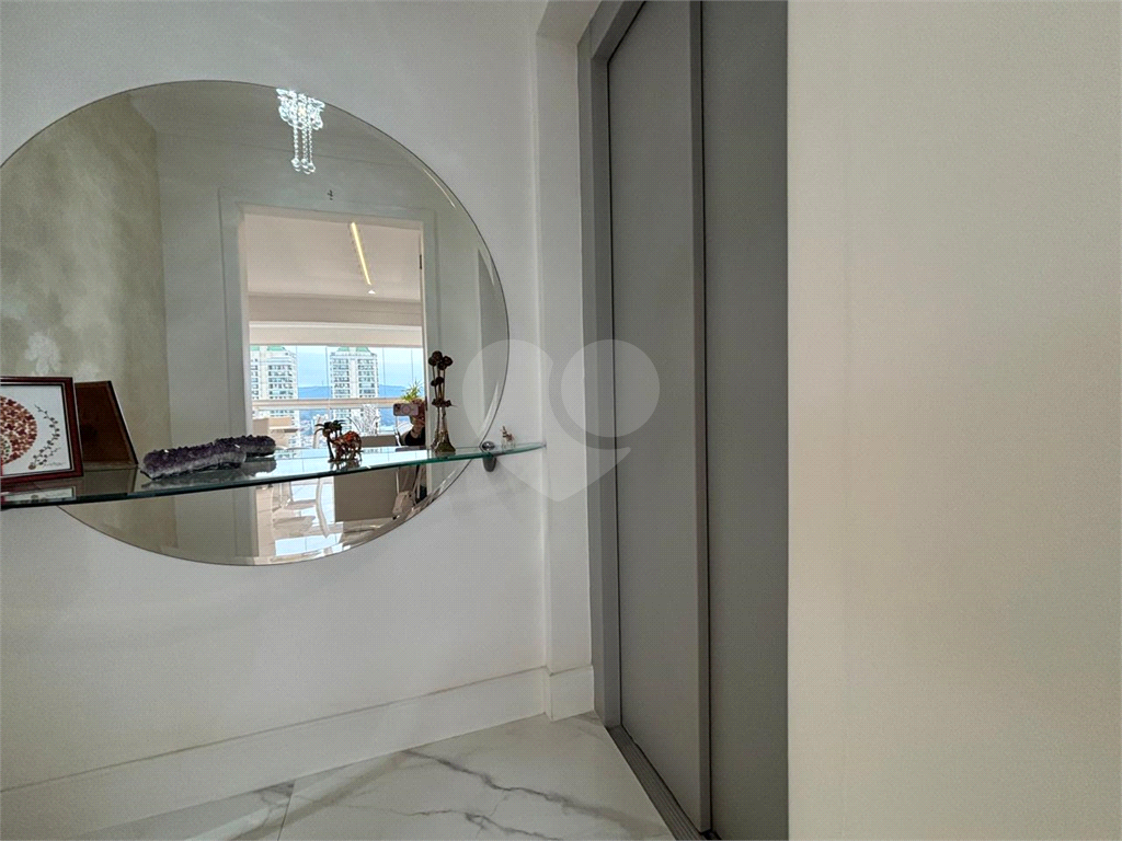 Apartamento, 4 dormitórios, 3 suítes, 4 vagas, varanda Gourmet