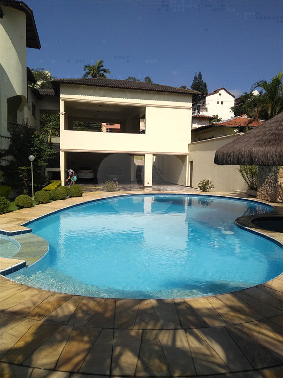 Sobrado alto padrão com 1350m² de terreno