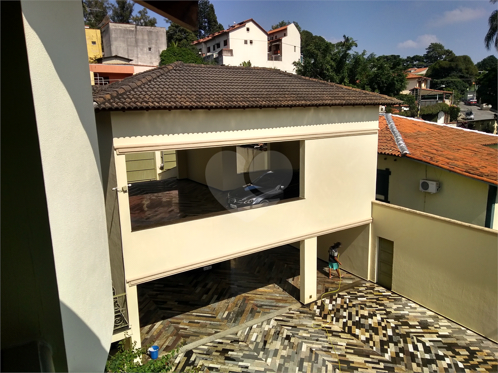 Sobrado alto padrão com 1350m² de terreno