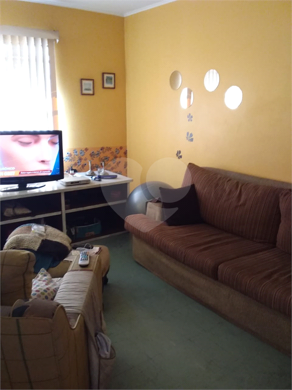 Casa 3 dormitórios na Vila Clementino