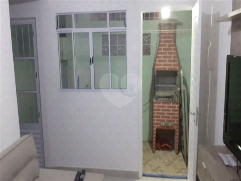 Casa térrea 1 dormitório com garagem na Vila Mazzei aceita permuta