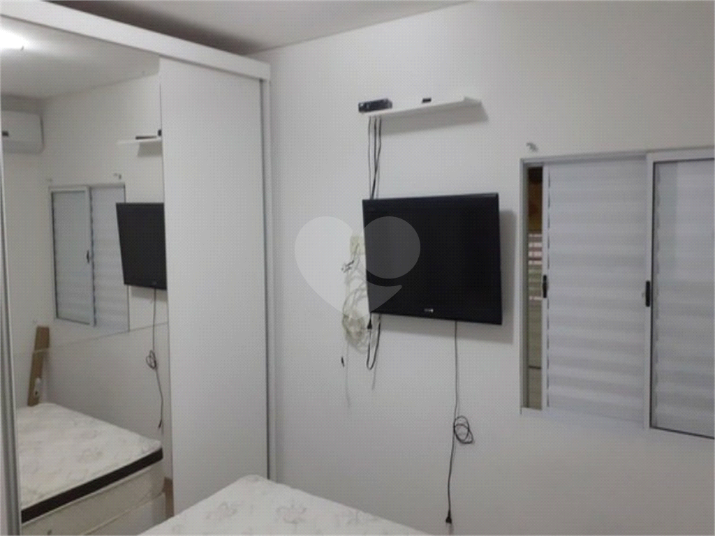 Casa térrea 1 dormitório com garagem na Vila Mazzei aceita permuta