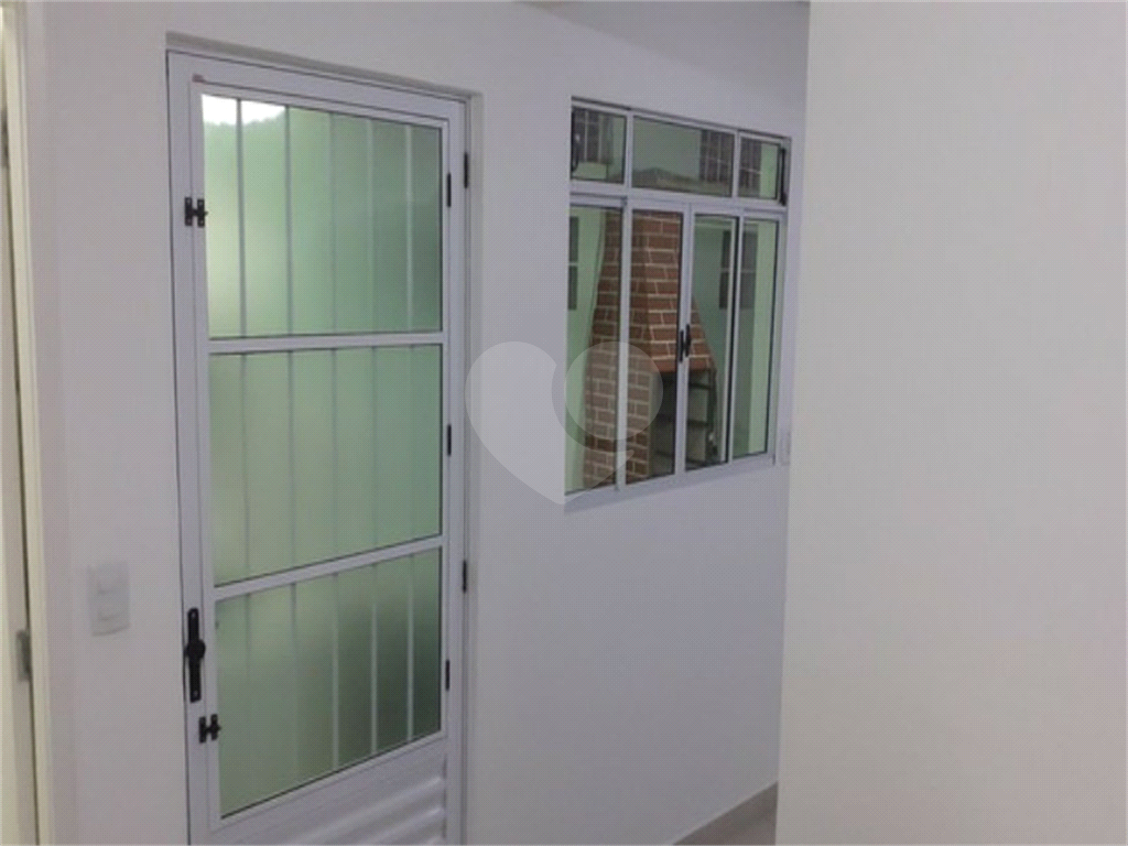 Casa térrea 1 dormitório com garagem na Vila Mazzei aceita permuta