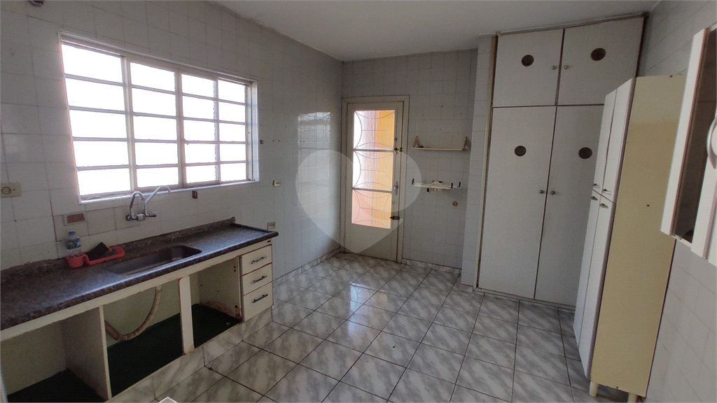 Sobrado à venda com 3 quartos, 150m² - Foto 13