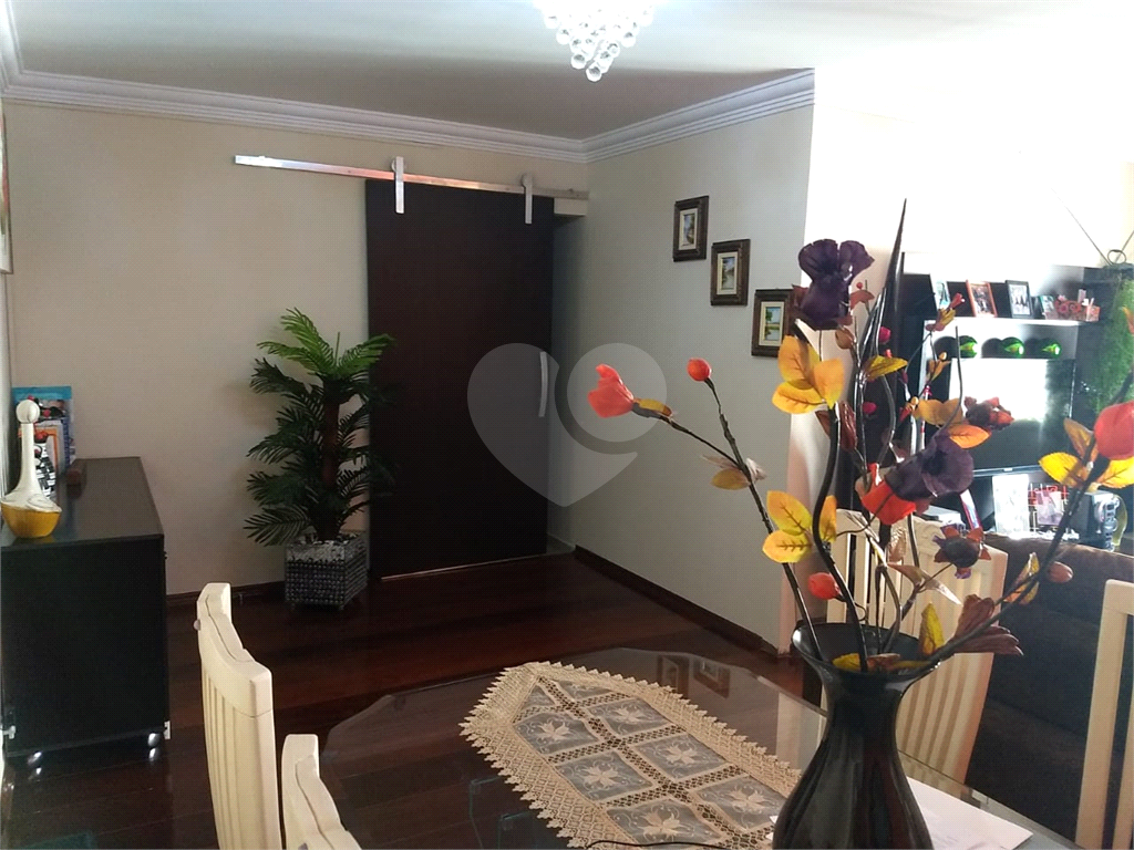 Apto alto de Santana com 2 vagas cobertas e fixas