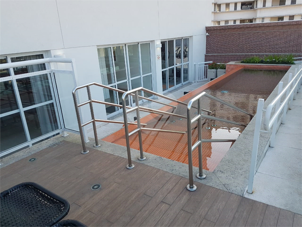 APARTAMENTO em HIGIENÓPOLIS