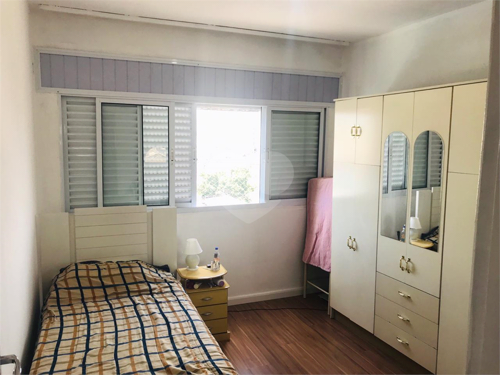 APARTAMENTO em BOM RETIRO