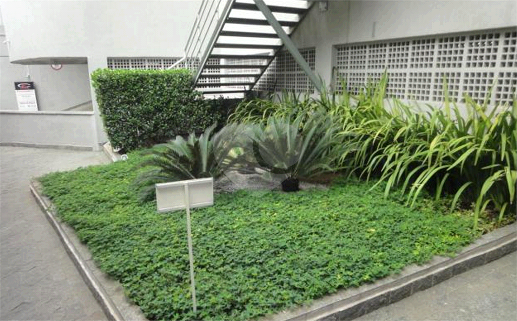 SALAS em SANTANA