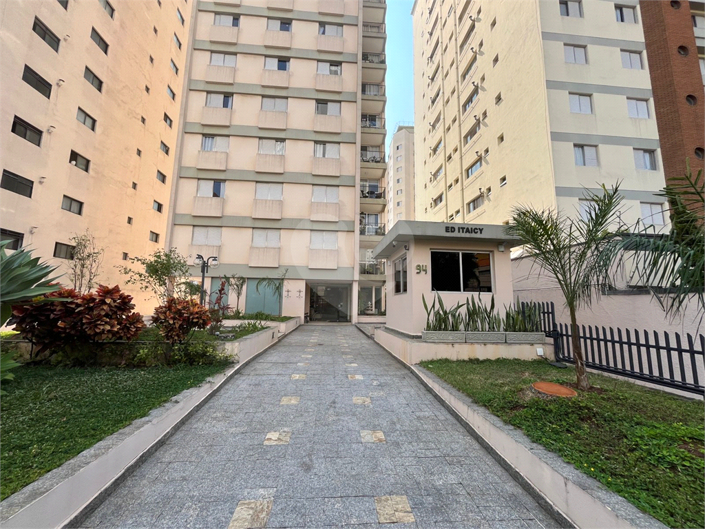 Apartamento à venda com 3 quartos, 92m² - Foto 29