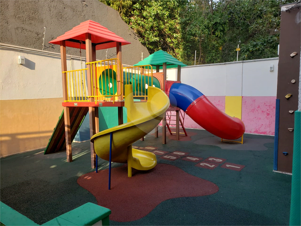 APARTAMENTO em VILA GUILHERME