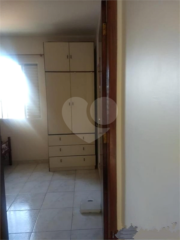 Sobrado com ótima estrutura 