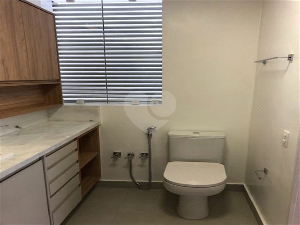 CONDOMÍNIO EM SANTANA