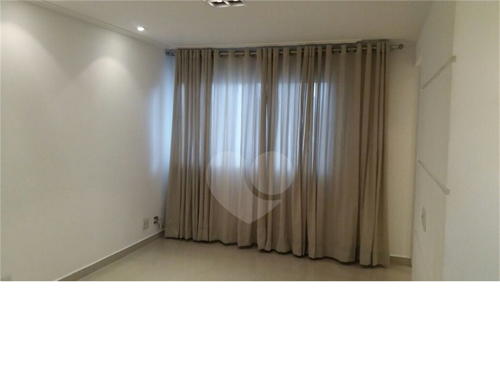 Apartamento a Venda em Santa Terezinha