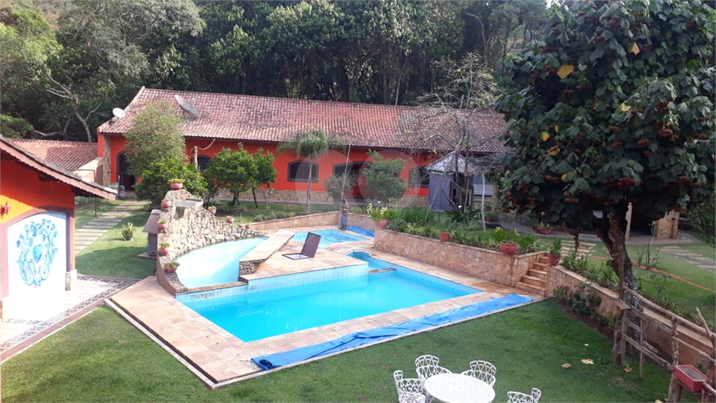 Serra da Cantareira Magnífica Casa com 1970 Metros de Terreno Aceita 70% em Permuta por Apartamento!