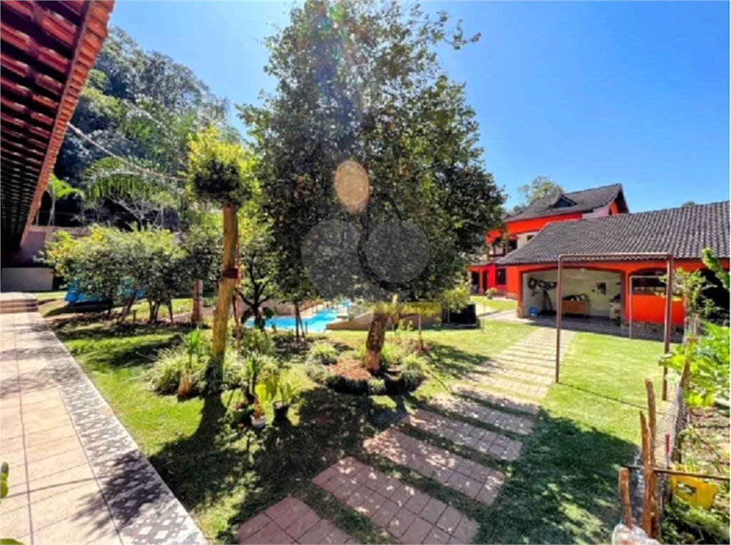 Serra da Cantareira Magnífica Casa com 1970 Metros de Terreno Aceita 70% em Permuta por Apartamento!