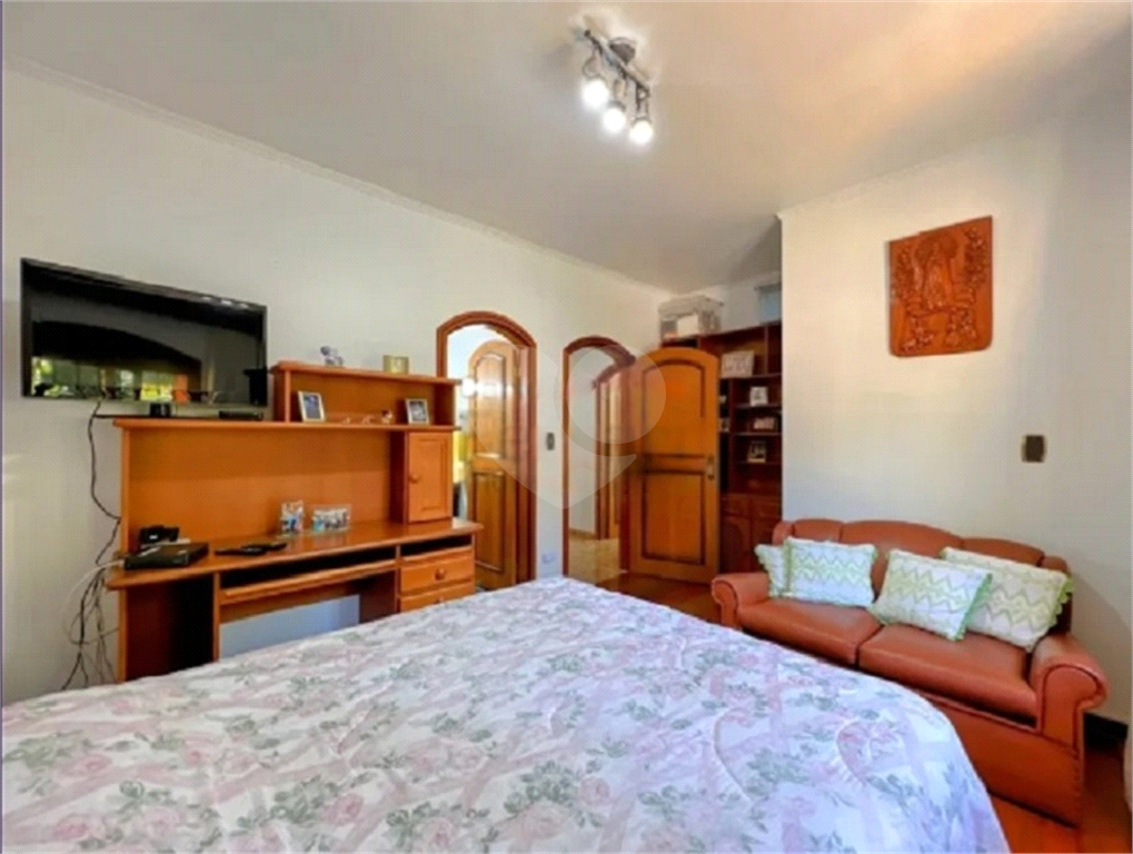 Serra da Cantareira Magnífica Casa com 1970 Metros de Terreno Aceita 70% em Permuta por Apartamento!