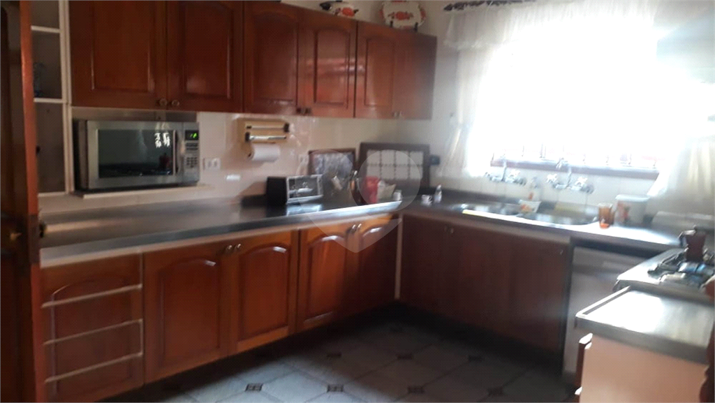Serra da Cantareira Magnífica Casa com 1970 Metros de Terreno Aceita 70% em Permuta por Apartamento!