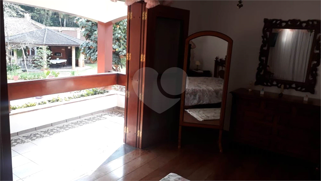 Serra da Cantareira Magnífica Casa com 1970 Metros de Terreno Aceita 70% em Permuta por Apartamento!