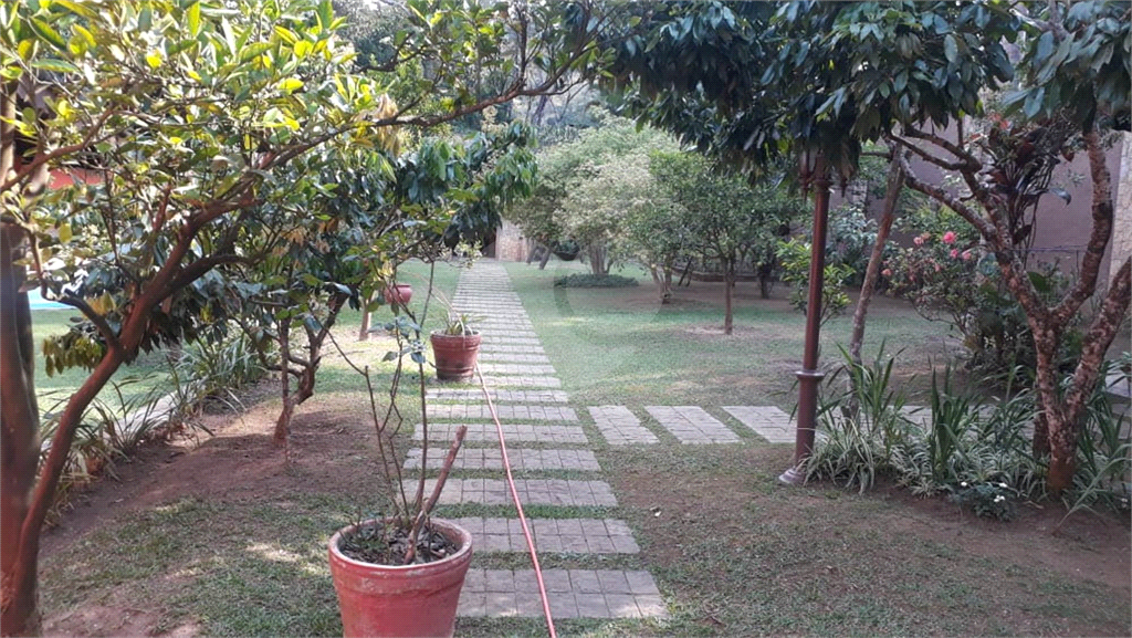 Serra da Cantareira Magnífica Casa com 1970 Metros de Terreno Aceita 70% em Permuta por Apartamento!