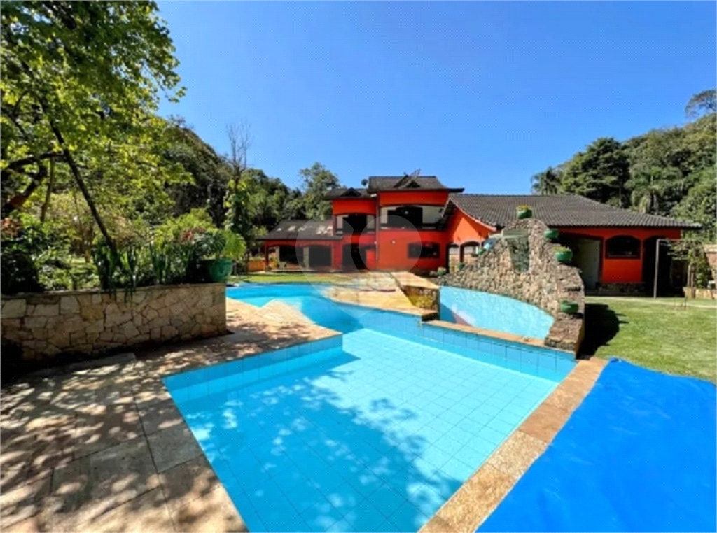Serra da Cantareira Magnífica Casa com 1970 Metros de Terreno Aceita 70% em Permuta por Apartamento!
