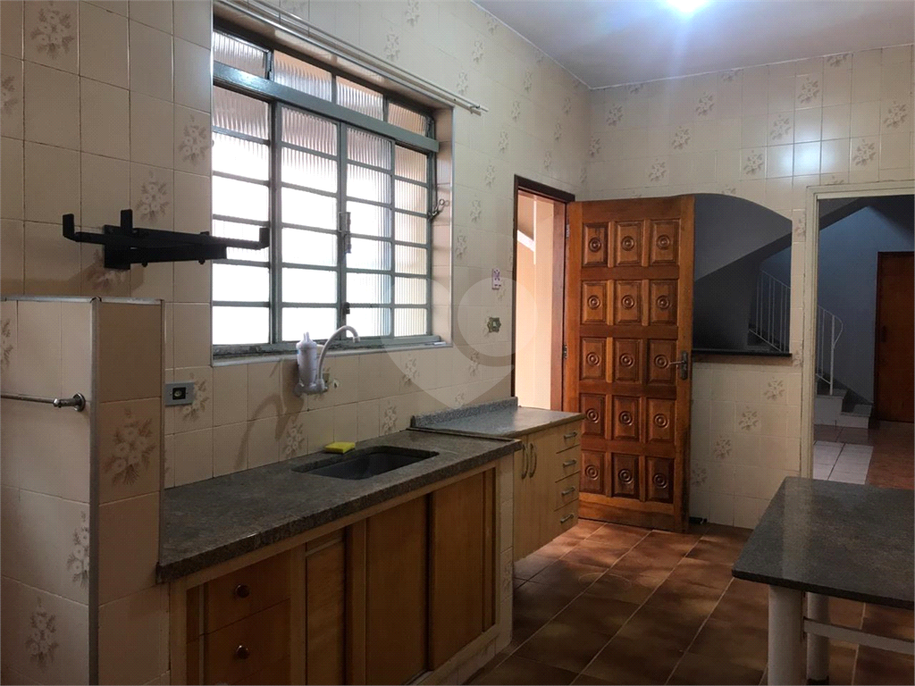 Sobrado à venda com 2 quartos, 150m² - Foto 18