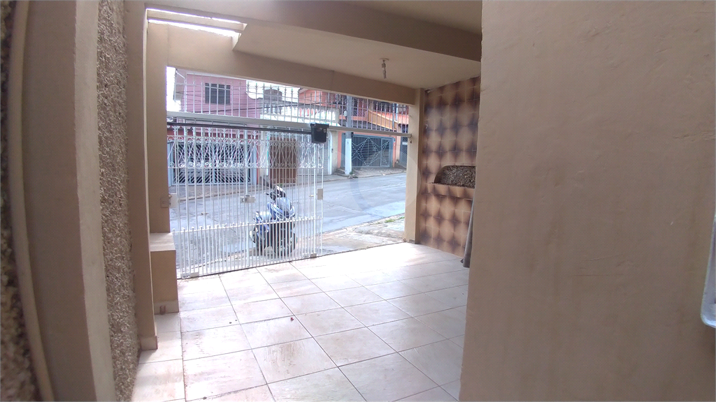 Sobrado à venda com 2 quartos, 150m² - Foto 27