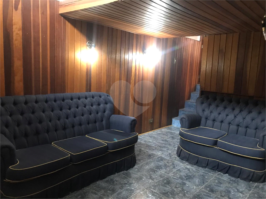 Sobrado à venda com 2 quartos, 150m² - Foto 2