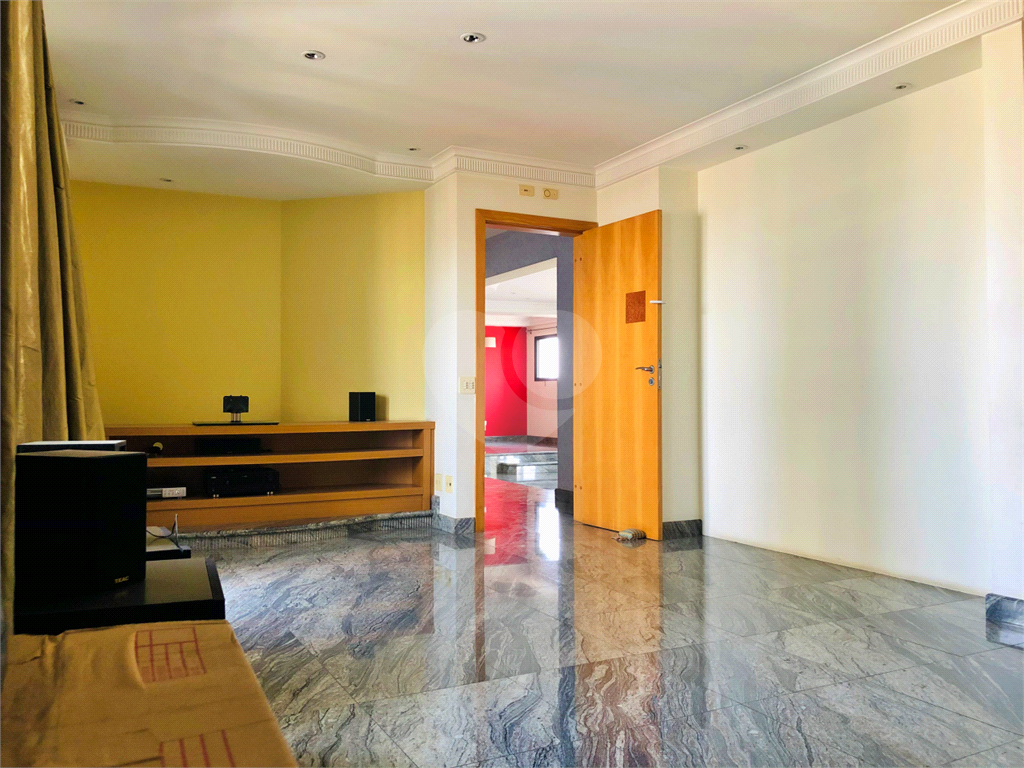 Apartamento à venda com 4 quartos, 270m² - Foto 22