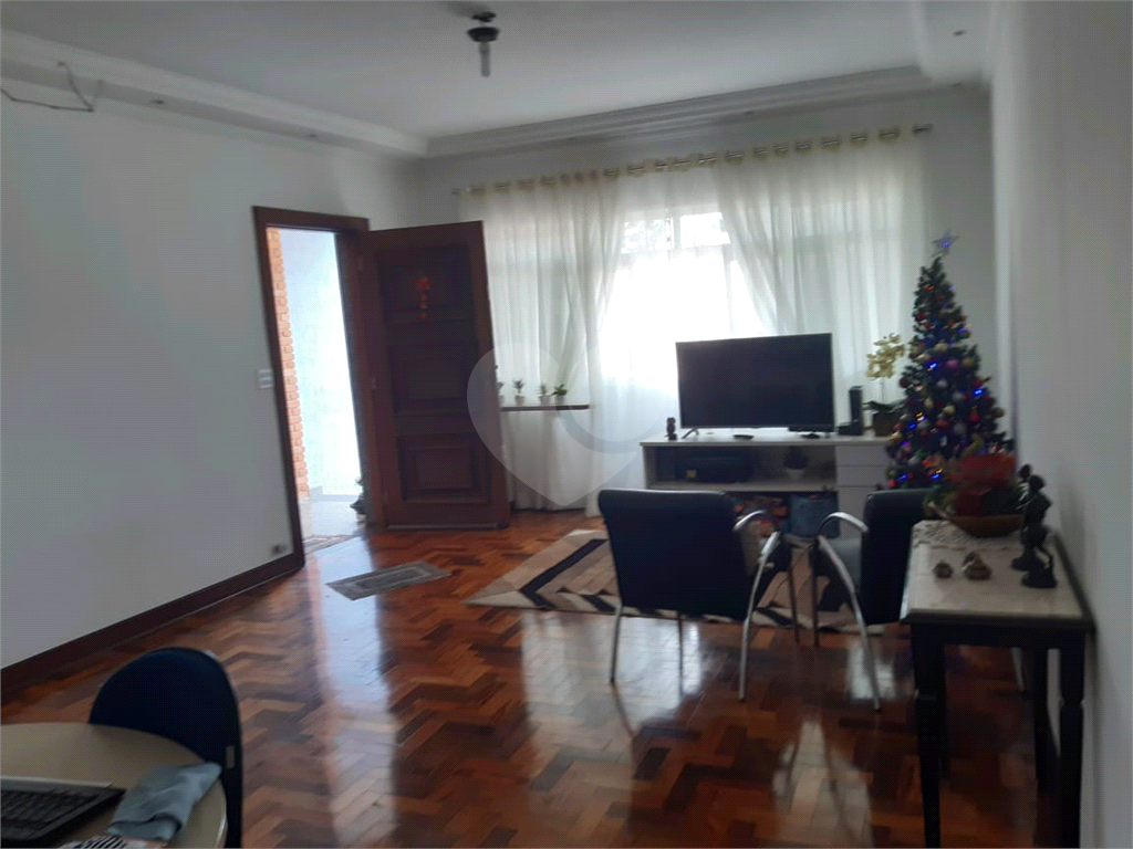 Sobrado à venda com 3 quartos, 183m² - Foto 1