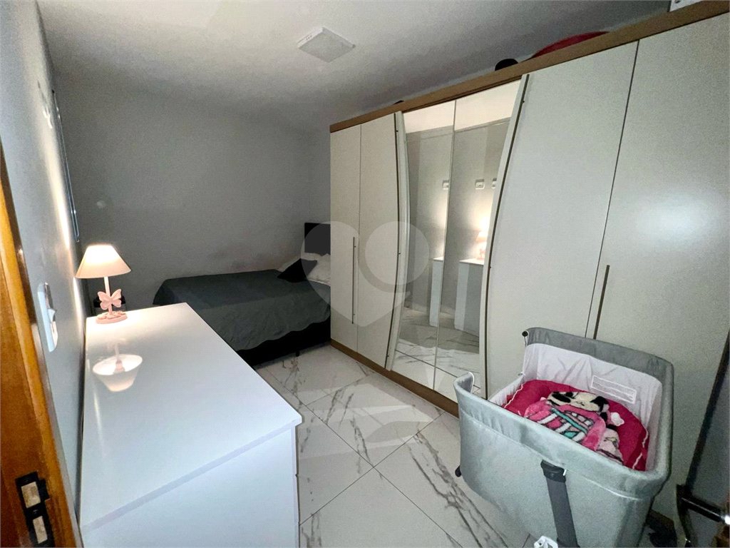 Apartamento semi novo, pronto para morar 2 dormitórios 1 vaga 