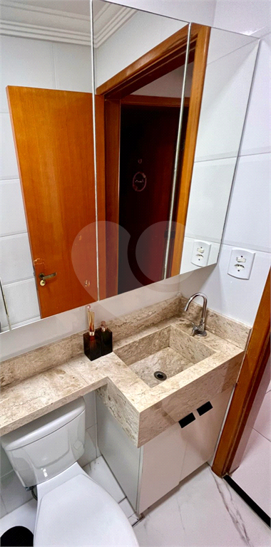 Apartamento semi novo, pronto para morar 2 dormitórios 1 vaga 