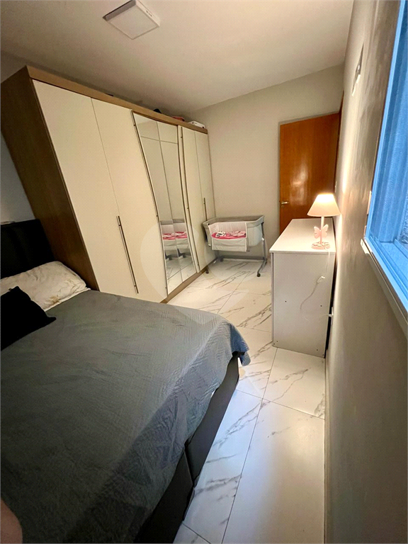 Apartamento semi novo, pronto para morar 2 dormitórios 1 vaga 