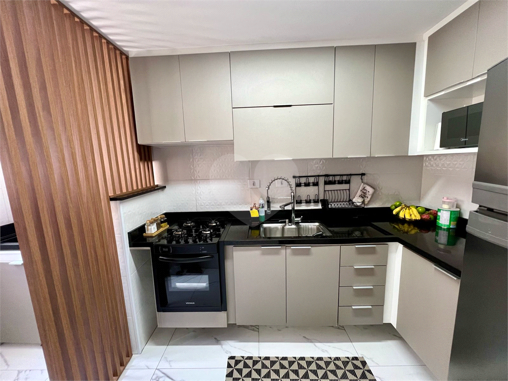 Apartamento semi novo, pronto para morar 2 dormitórios 1 vaga 