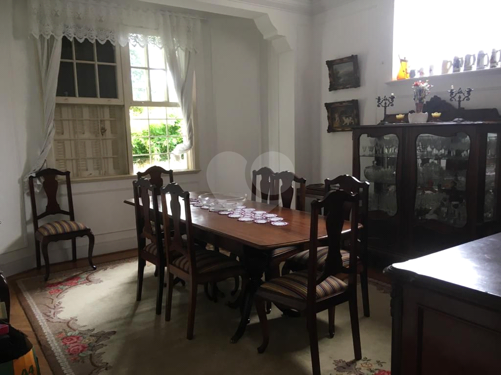 Sobrado  à venda em PERDIZES com 300 m²