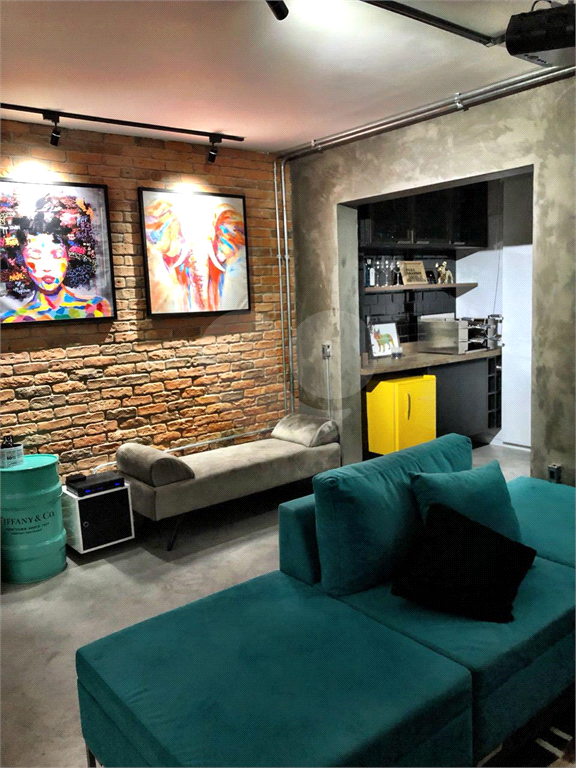 APARTAMENTO em TATUAPÉ