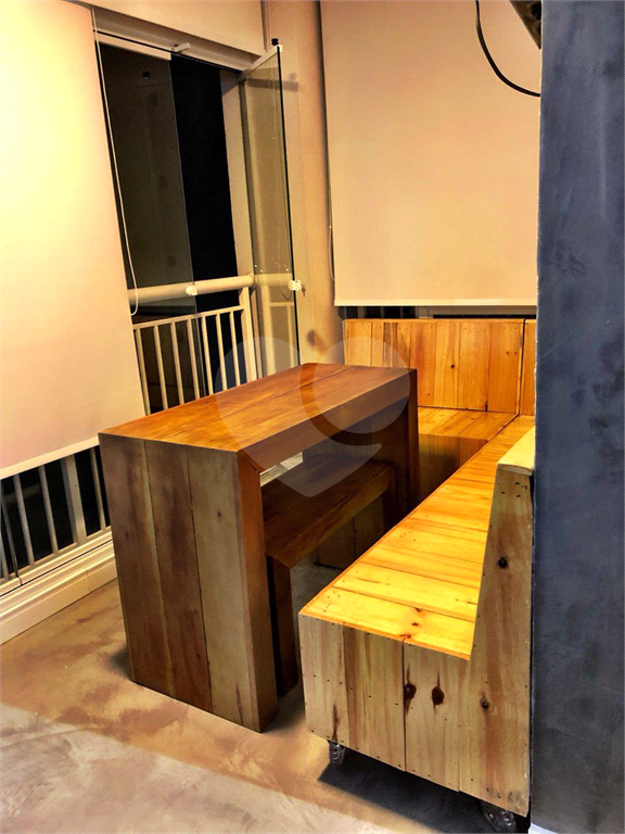 APARTAMENTO em TATUAPÉ