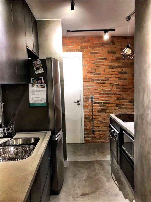 APARTAMENTO em TATUAPÉ