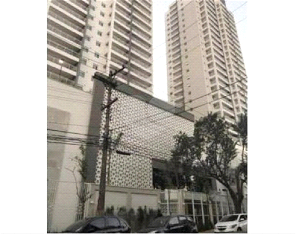 APARTAMENTO em TATUAPÉ