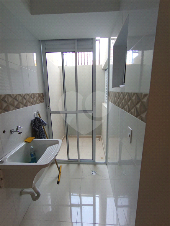 apartamento dois quartos sala cozinha banheiro area de serviços parada inglesa