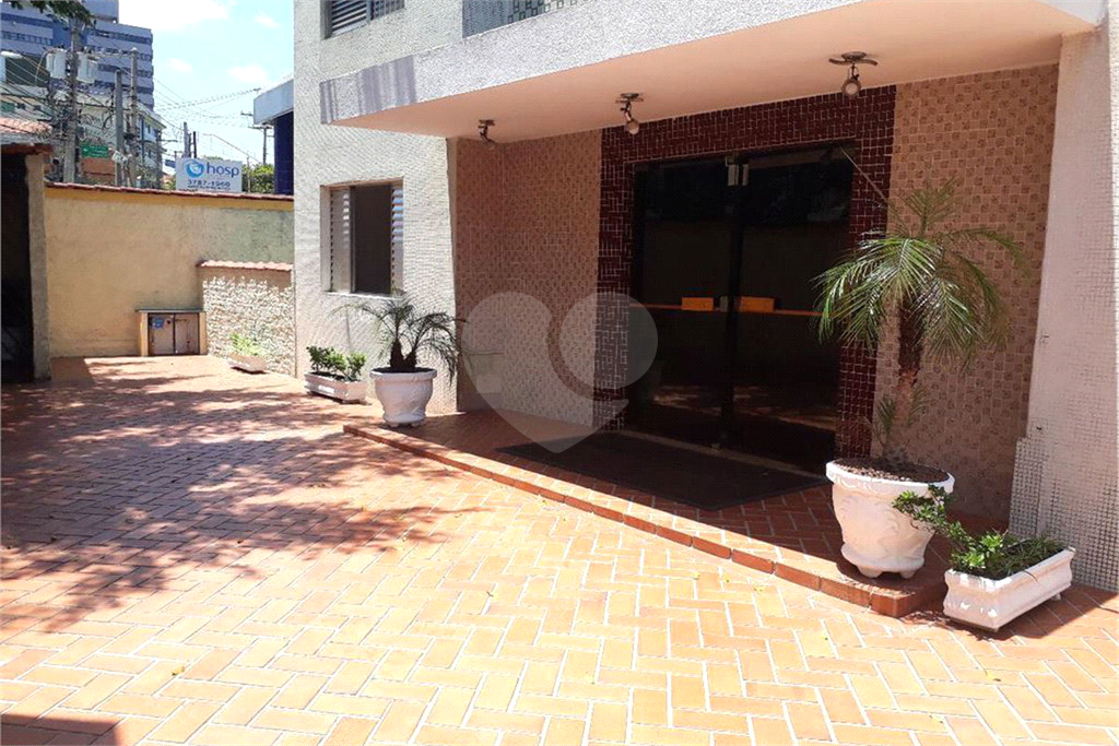 APARTAMENTO em TUCURUVI
