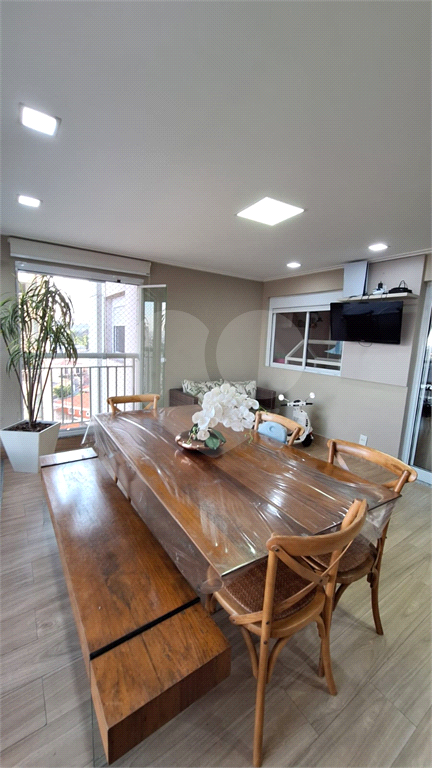 Apartamento para venda com Varanda Gourmet na Vila Guilherme 2 vagas e depósito