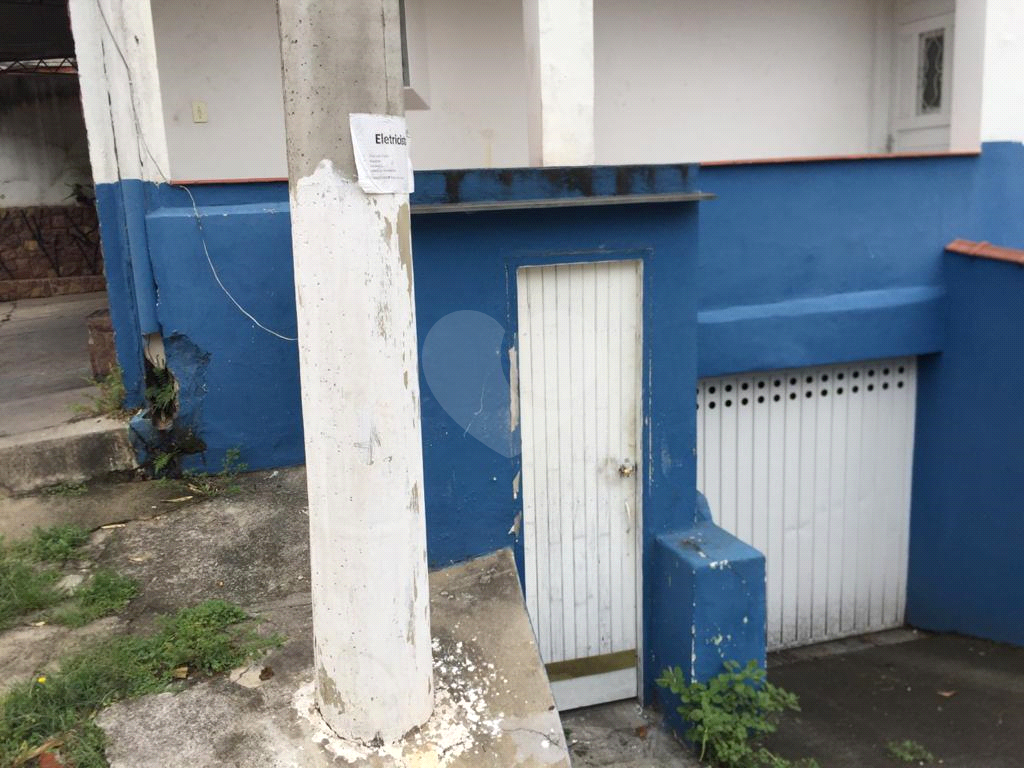 Salão comercial em excelente localização !!!