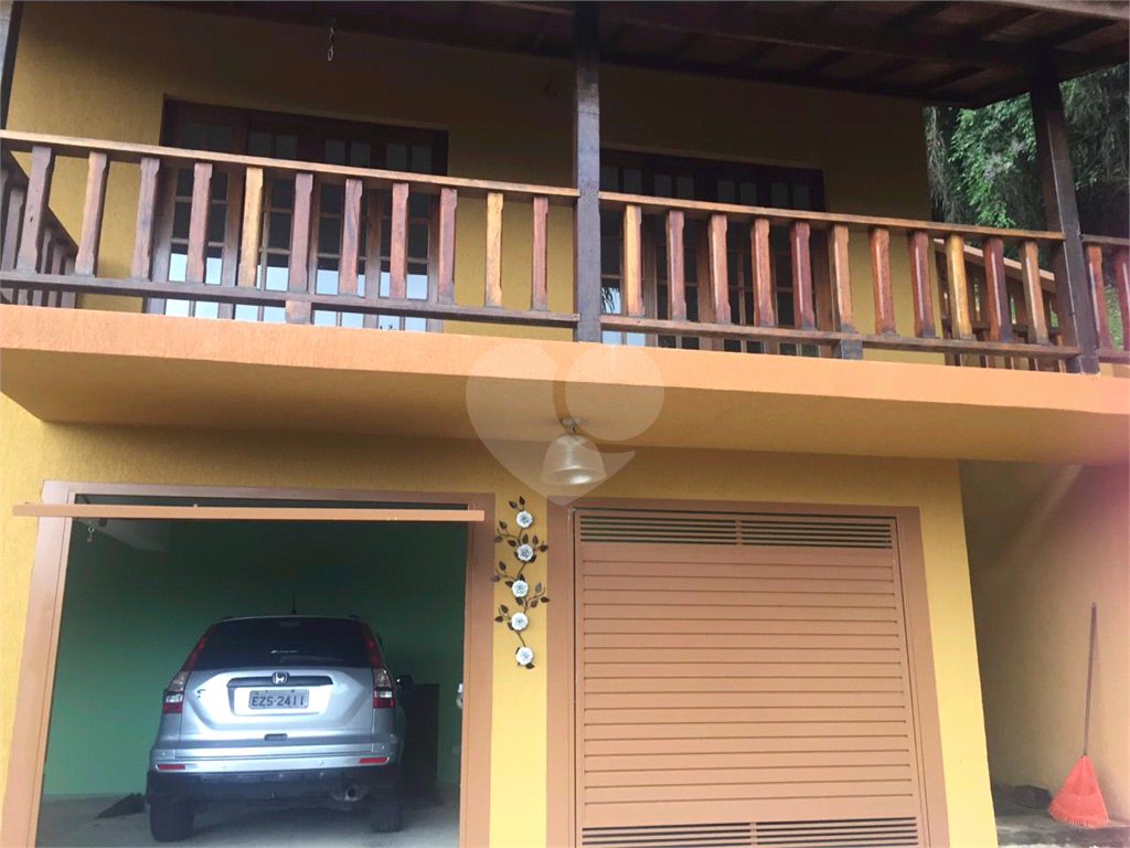 Casa no Condomínio Alpes da Cantareira