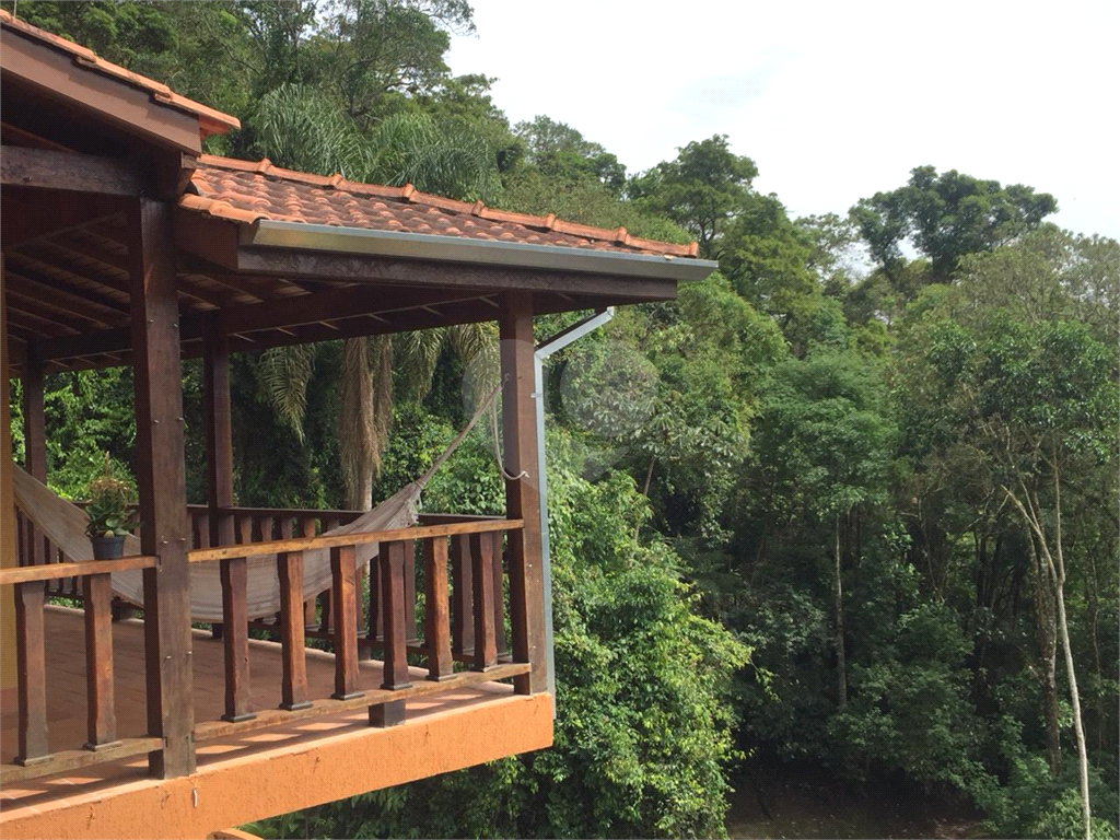 Casa no Condomínio Alpes da Cantareira
