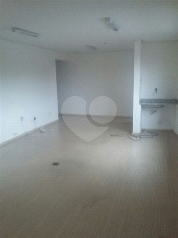 SALA COMERCIAL NOVA