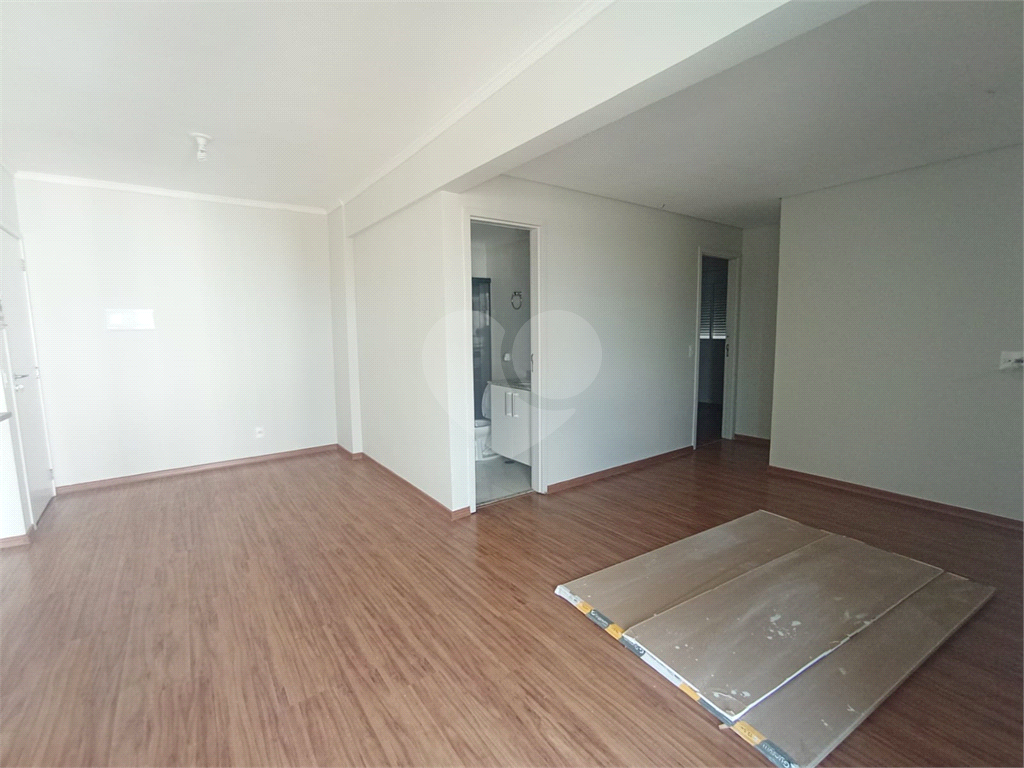 APARTAMENTO em TUCURUVI