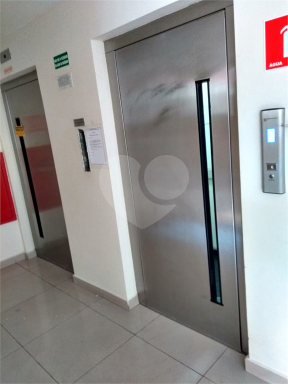 APARTAMENTO em BARRA FUNDA