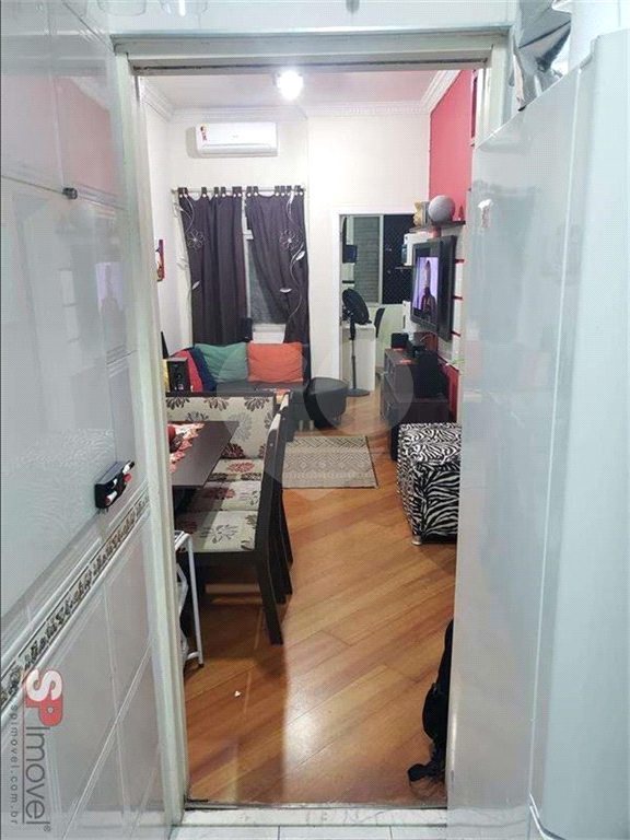 Apartamento à venda com 2 quartos, 53m² - Foto 18