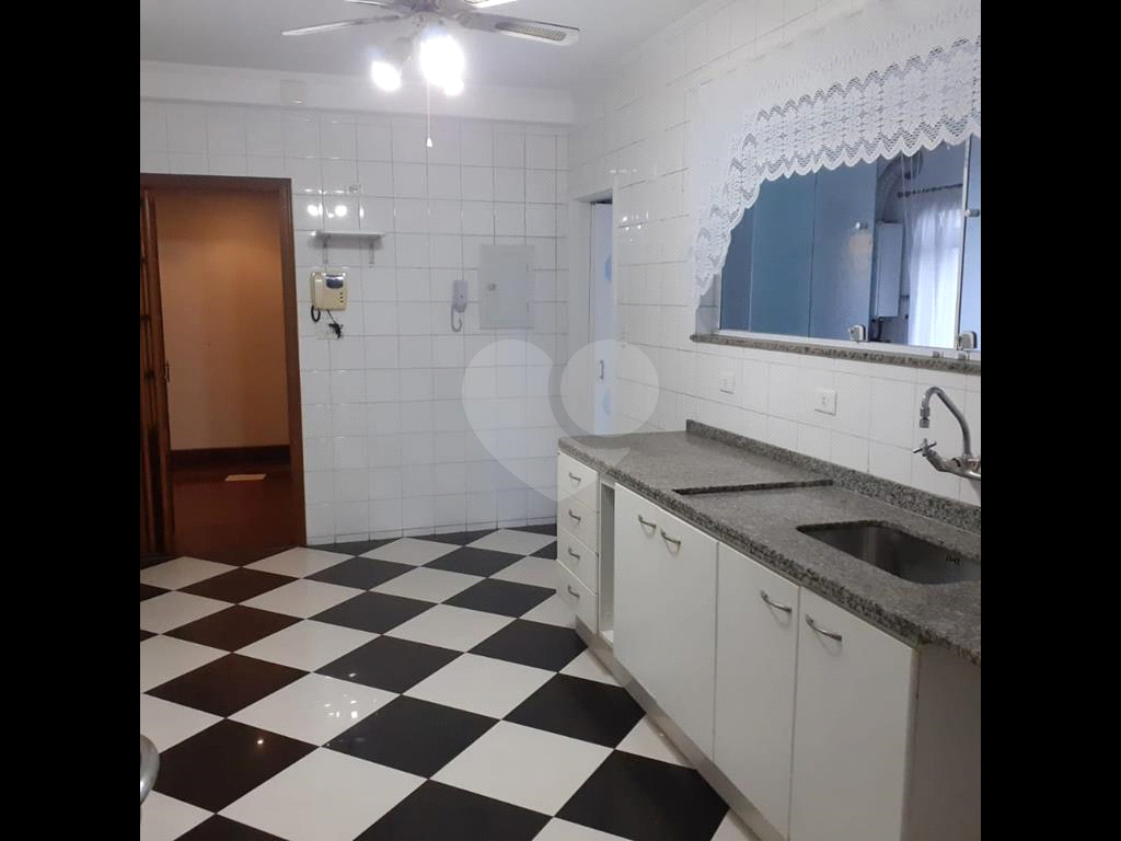 Apartamento à venda com 3 quartos, 171m² - Foto 29