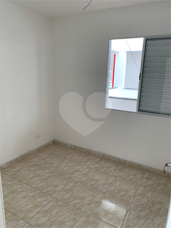 Apartamento à venda com 2 quartos, 40m² - Foto 13